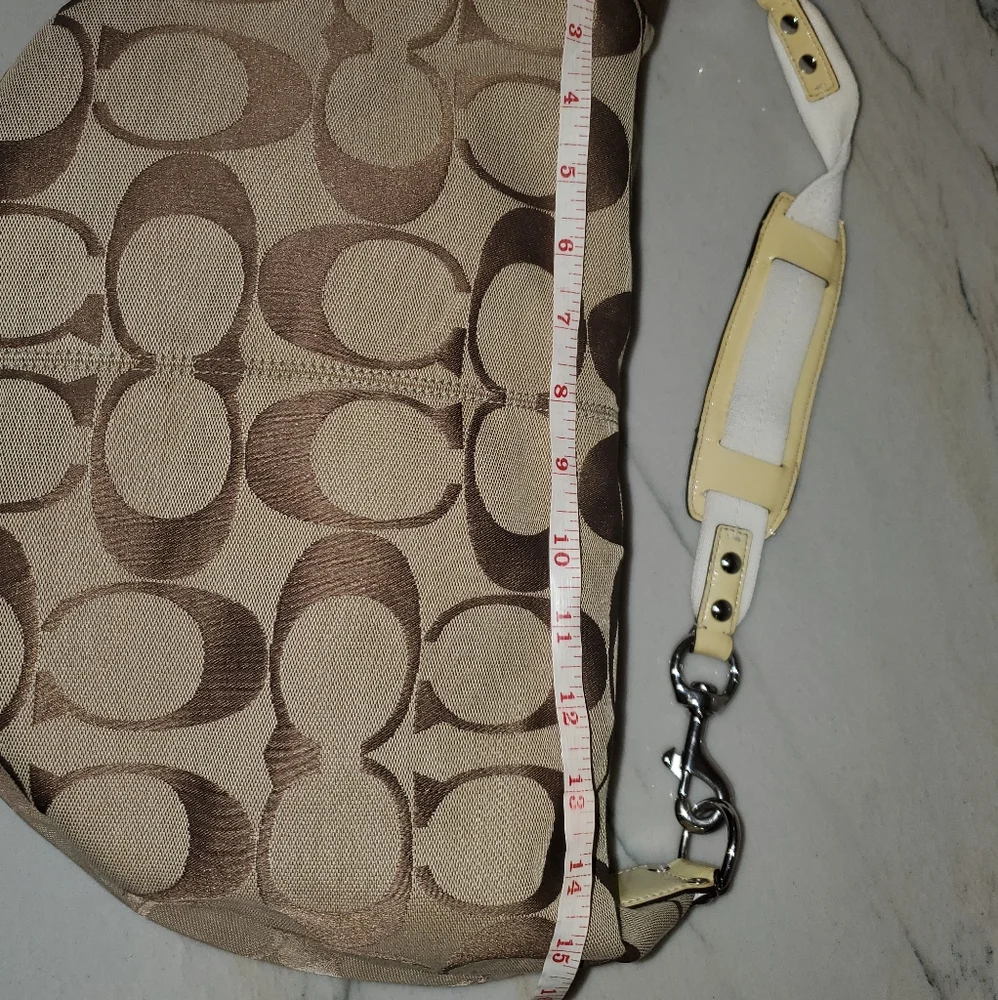 Coach Bag, Coach Signature Canvas Handbag Tan ,brown , yellow. Vintage. - Picture 16 of 16